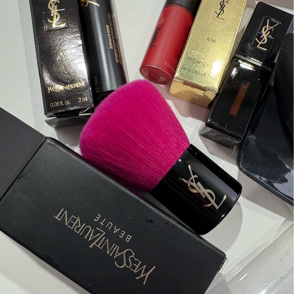 Yves Saint Laurent Pink Makeup Set - Picture 3 of 8